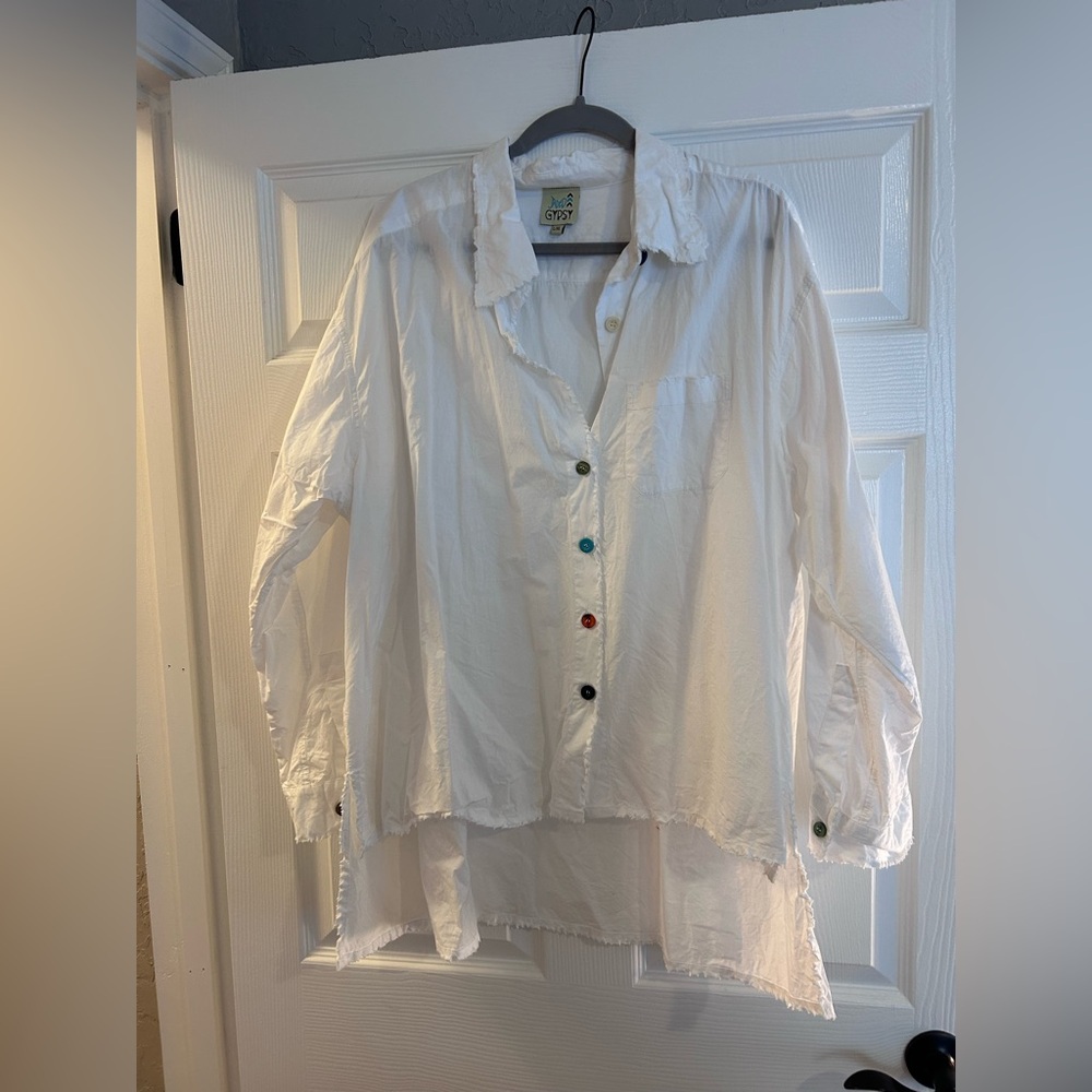 Jaded Gypsy Women's White Button-Up Blouse